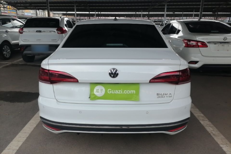 Volkswagen Bora 2025 car image #6