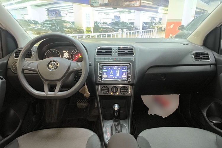 Volkswagen Polo 2014 #10 Volkswagen Polo 2014 car image #10