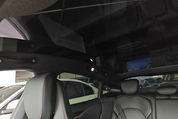 MI SU7 2024 image de voiture #18