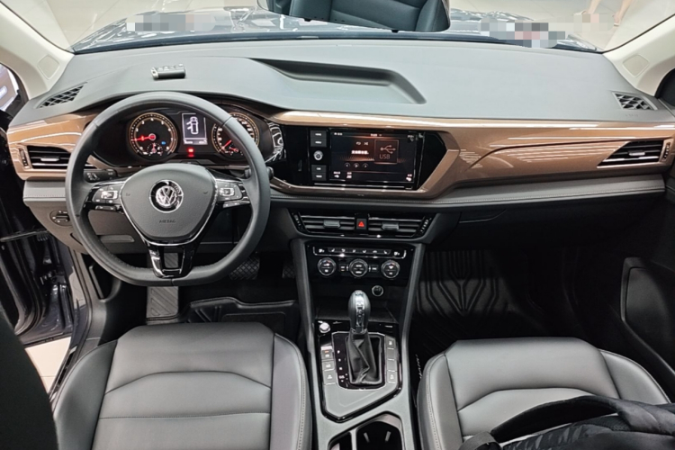 Volkswagen Tharu 2019 imagem de carro #10