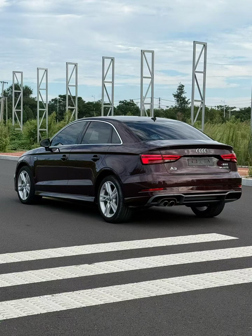 Audi A3 2019 #4 Audi A3 2019 car image #4