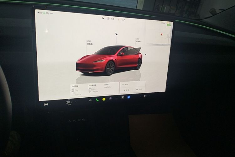 Tesla Model 3 2024 car image #13