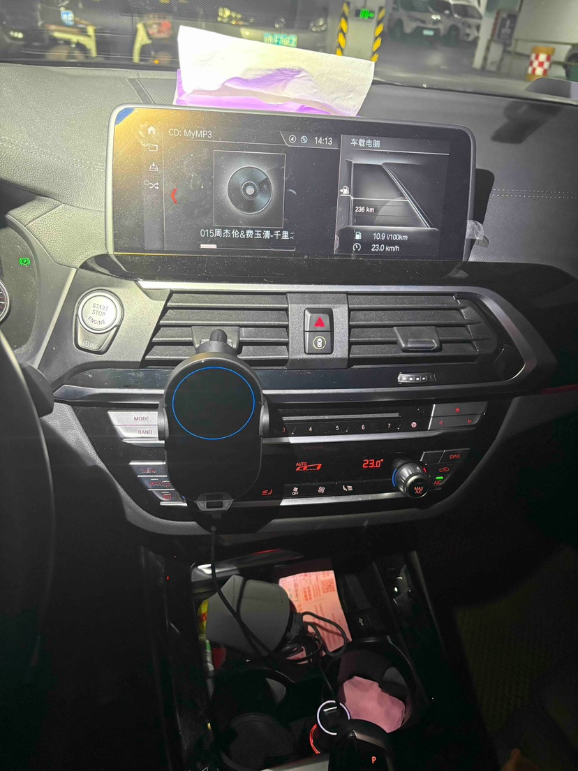 BMW X3 2019 car image #9