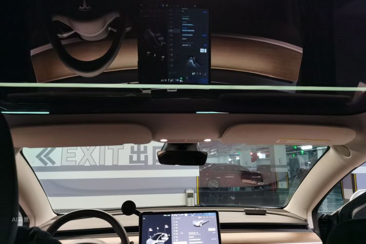 Tesla Model 3 2021 car image #20