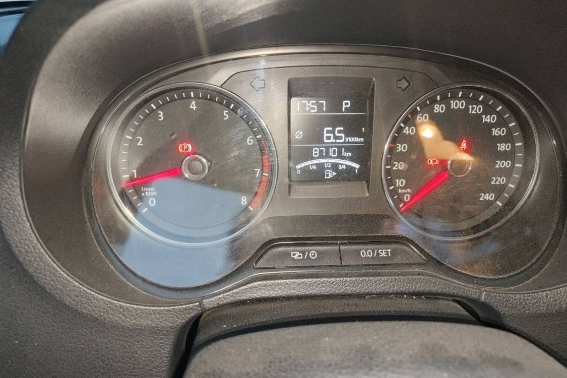 Volkswagen Polo 2016 #25 Volkswagen Polo 2016 car image #25