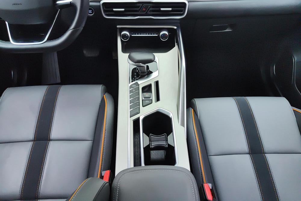 GEELY Coolray 2023 صورة سيارة #11