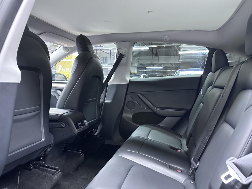 Tesla Model Y 2021 #9 Tesla Model Y 2021 car image #9