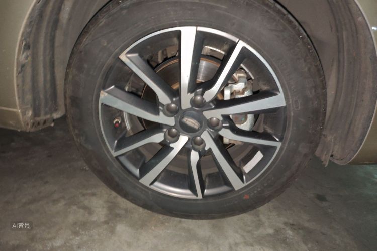 GEELY Emgrand 2019 car image #9