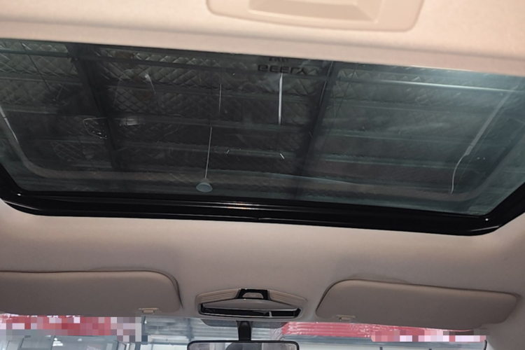 GEELY Emgrand 2024 car image #18