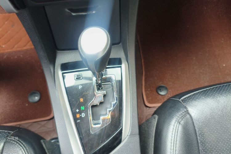 Toyota Corolla 2018 #16 Toyota Corolla 2018 car image #16