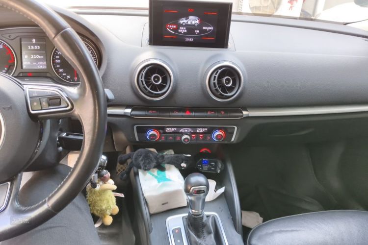 Audi A3 2016 car image #10