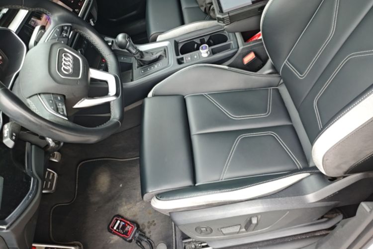 Audi Q3 2024 #15 Audi Q3 2024 car image #15