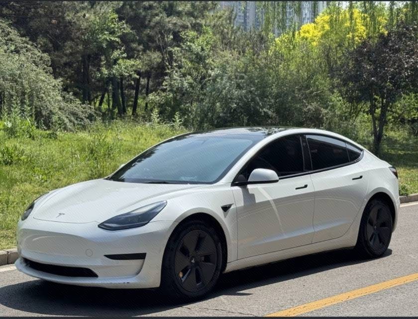 Tesla Model 3 2021 Tesla Model 3 2021 car image