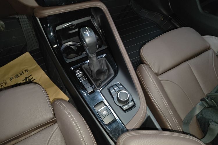 BMW X1 2018 #19 BMW X1 2018 car image #19