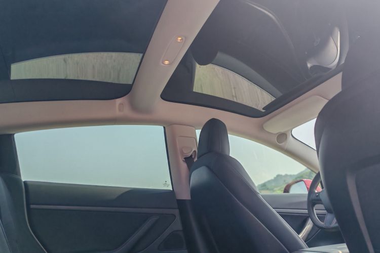 Tesla Model 3 2020 #17 Tesla Model 3 2020 car image #17