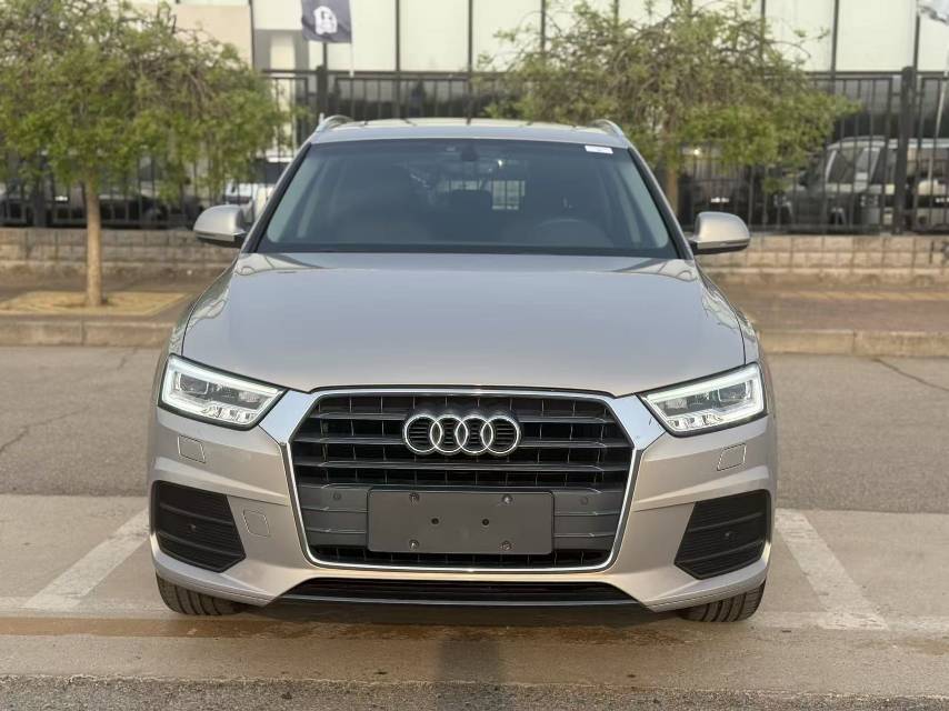 Audi Q3 2018 #2 Audi Q3 2018 car image #2