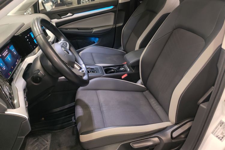 Volkswagen Golf 2021 imagen de coche #15