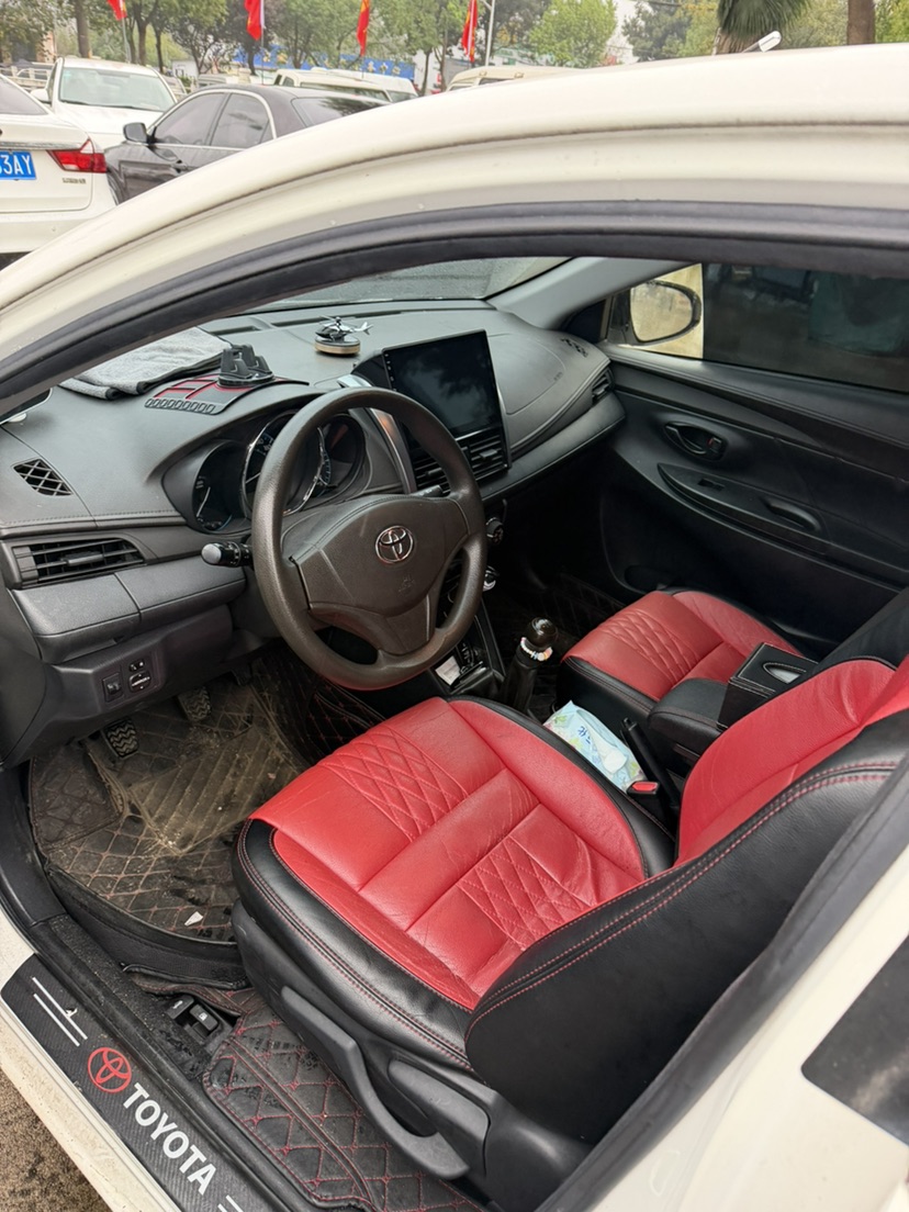Toyota Vios 2015 car image #2
