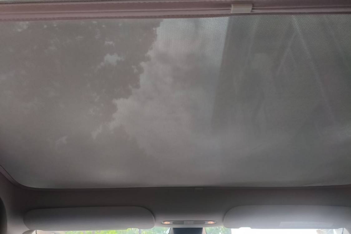 Tesla Model Y 2024 imagen de coche #9