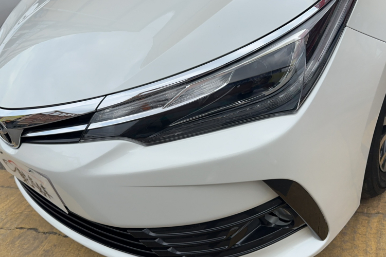Toyota Corolla 2018 #20 Toyota Corolla 2018 car image #20