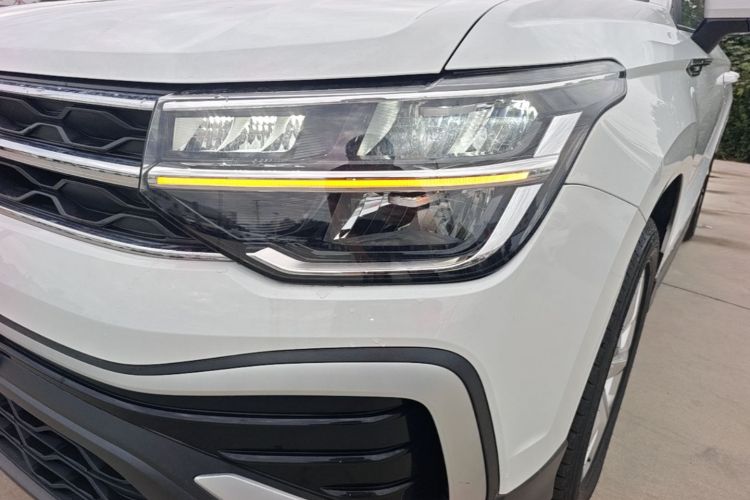 Volkswagen Tharu 2023 #23 Volkswagen Tharu 2023 car image #23