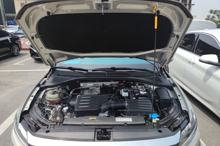 Volkswagen Lavida 2018 car image #20