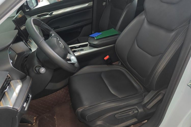 GEELY Emgrand L HiP 2023 #15 GEELY Emgrand L HiP 2023 car image #15