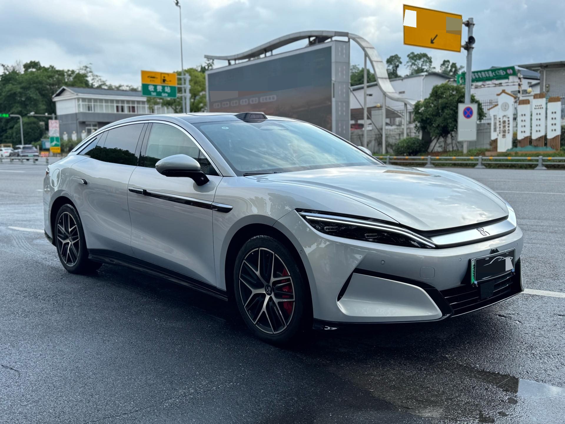 BYD HanL 2025 #3 BYD HanL 2025 صورة سيارة #3