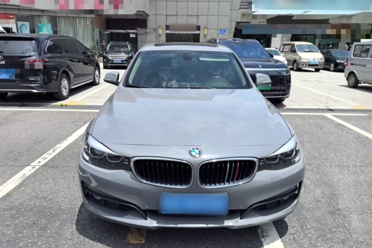 BMW 3 Series GT 2018 car image #3