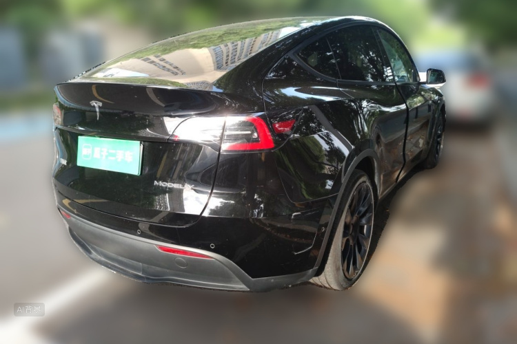 Tesla Model Y 2022 #7 Tesla Model Y 2022 car image #7