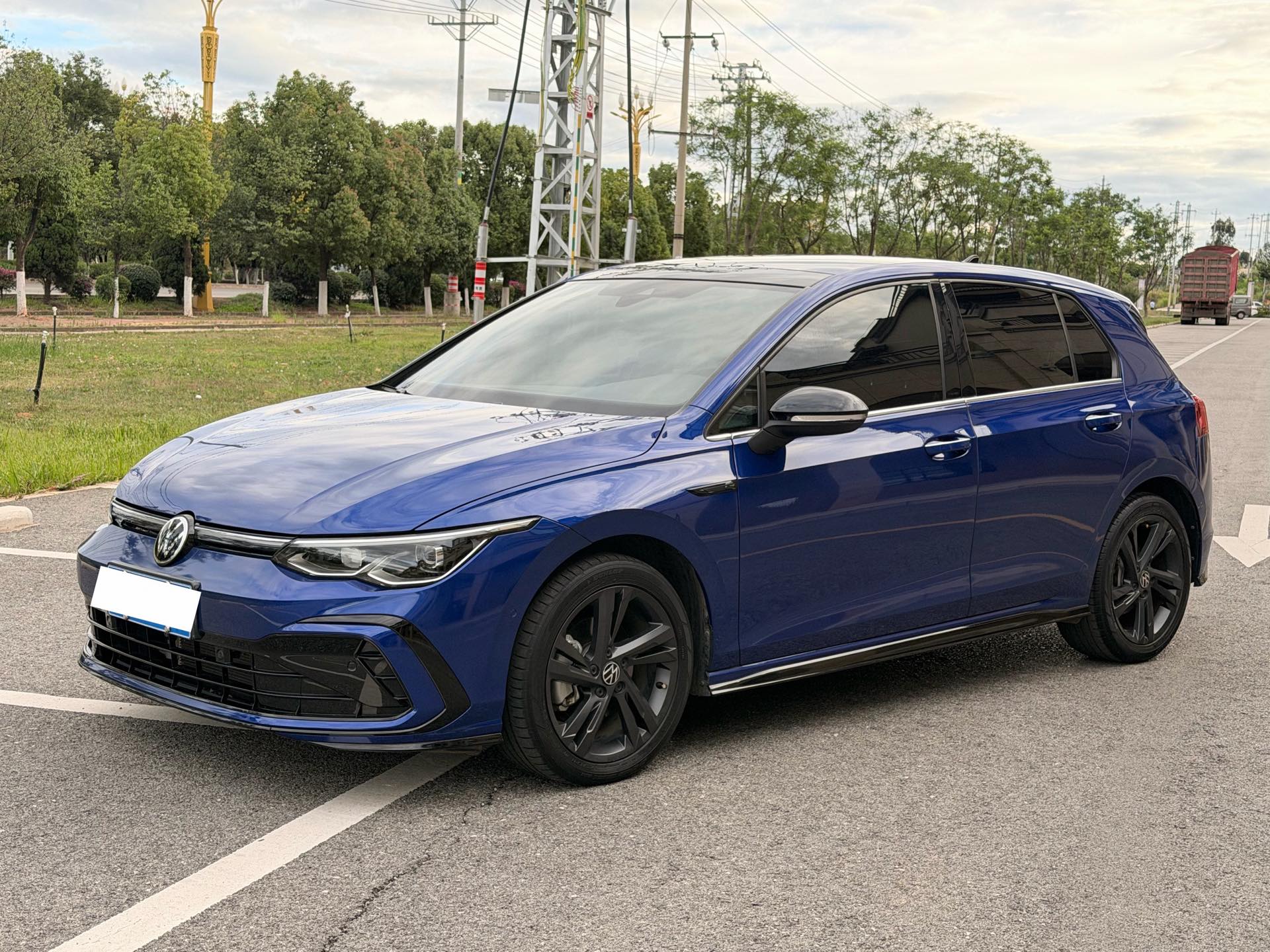 2020 2020 car image