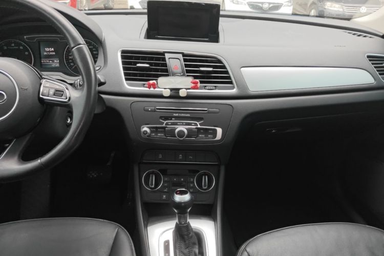 Audi Q3 2017 #13 Audi Q3 2017 car image #13