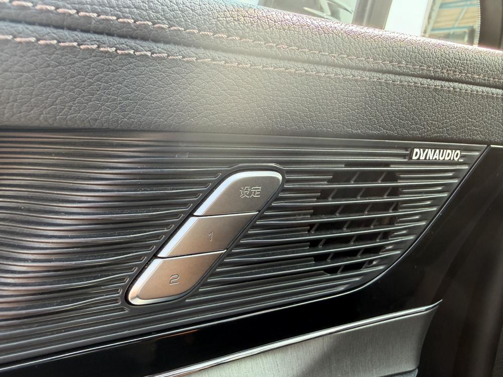 BYD Tang New Energy 2022 #12 BYD Tang New Energy 2022 صورة سيارة #12