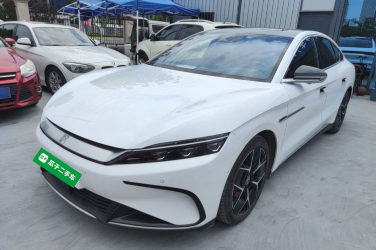 BYD Han 2022 car image #2