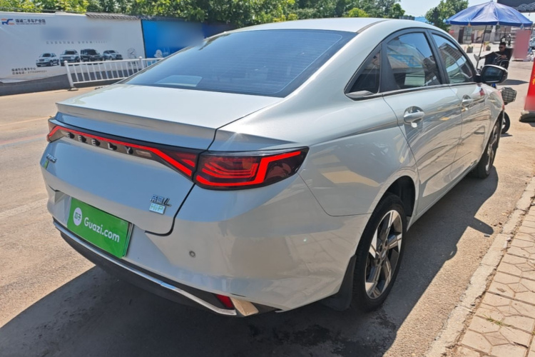 GEELY Emgrand L HiP 2022 immagine di auto #7