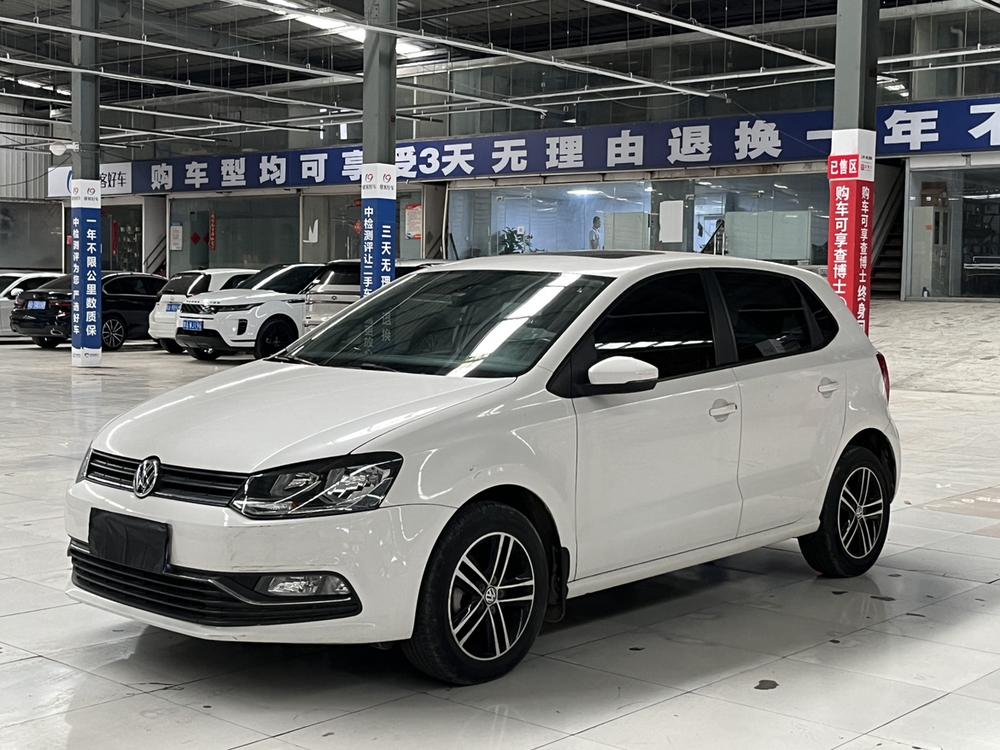 Volkswagen Polo 2016 immagine di auto 