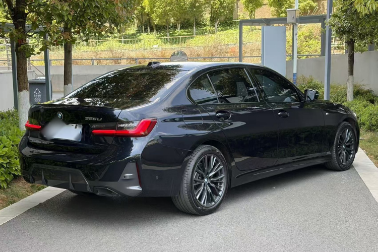 BMW 3 Series 2024 изображение автомобиля #8