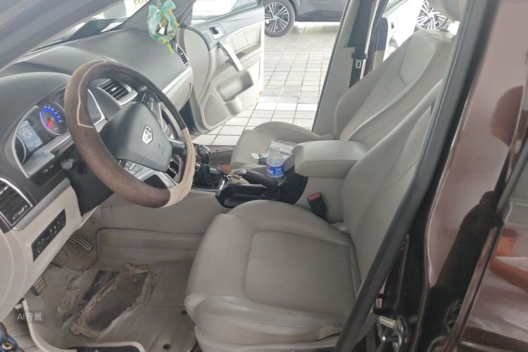 GEELY Emgrand 2016 car image #17