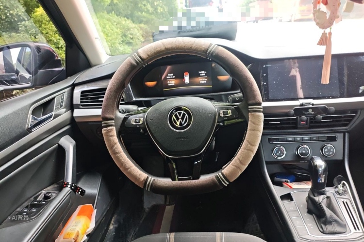 Volkswagen Lavida 2022 car image #12