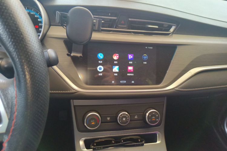 GEELY Emgrand 2020 car image #13