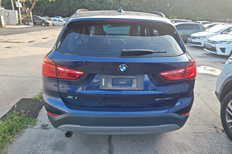 BMW X1 2019 #4 BMW X1 2019 car image #4