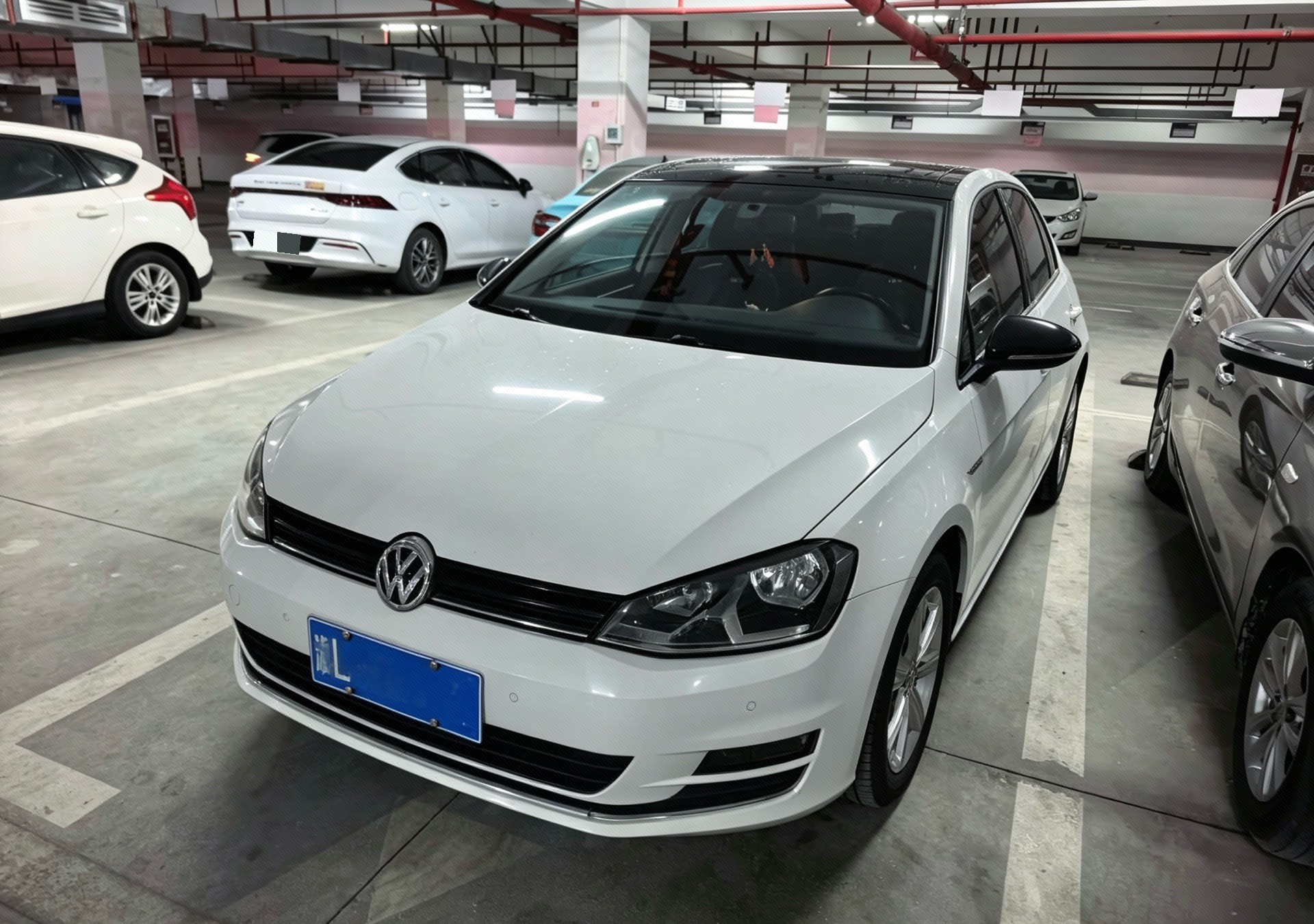 Volkswagen Golf 2017 صورة سيارة 