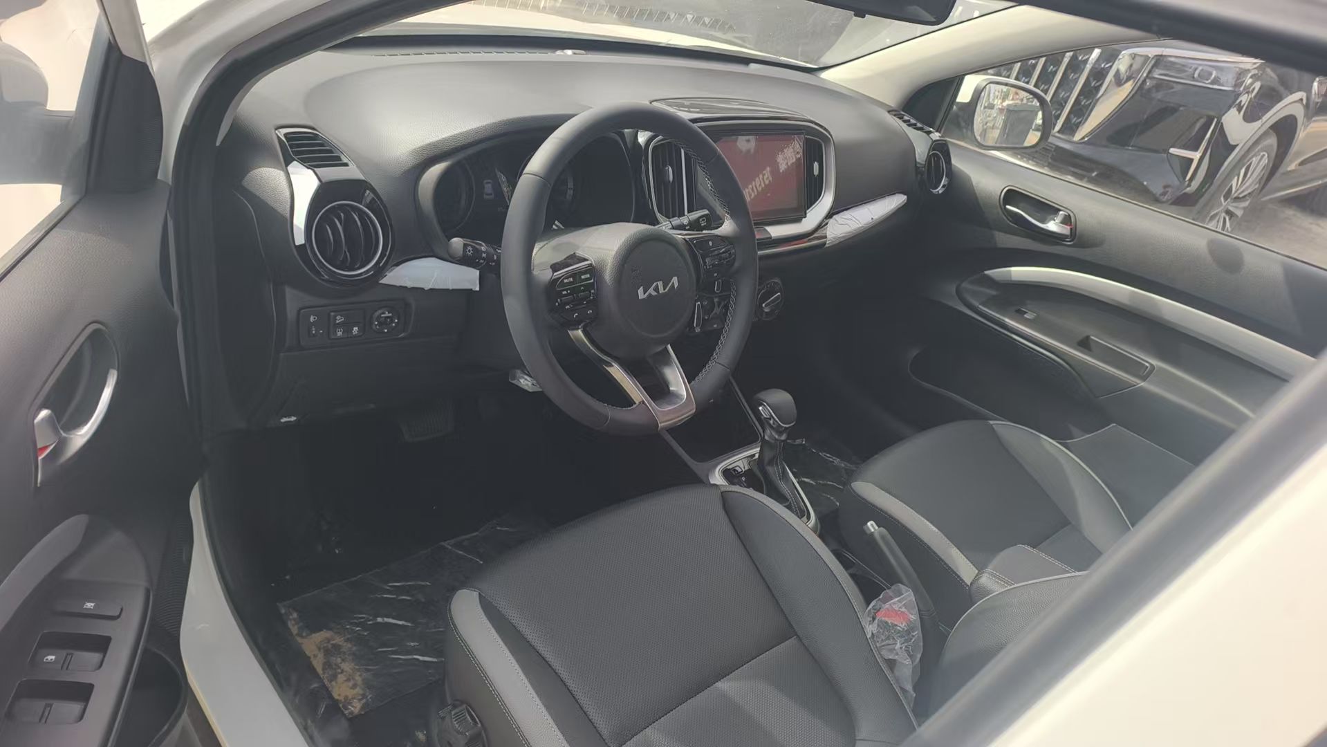 Kia KX1 2026 car image #7