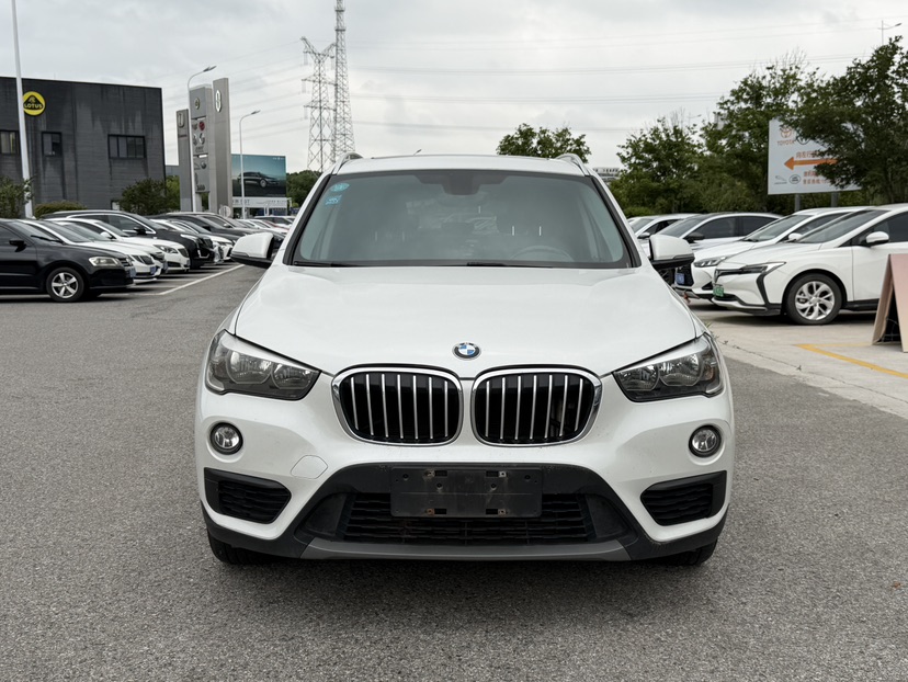 BMW X1 2018 car image #2