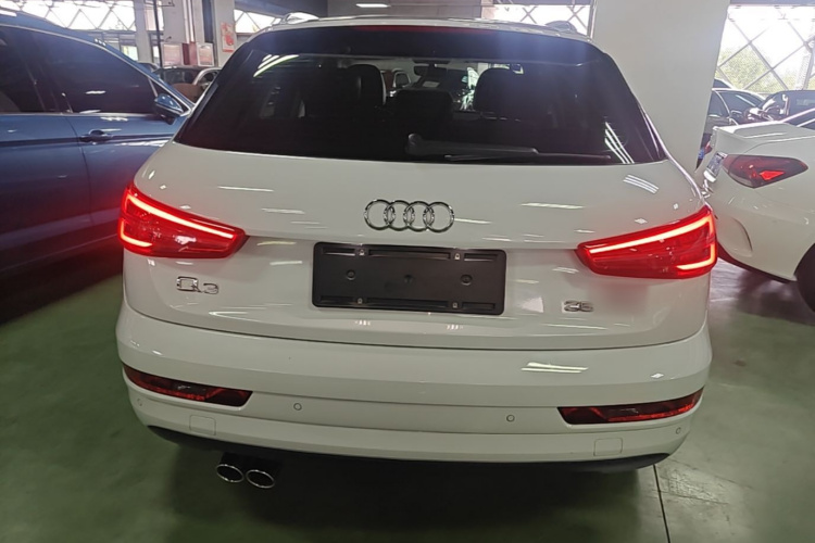 Audi Q3 2017 #4 Audi Q3 2017 car image #4