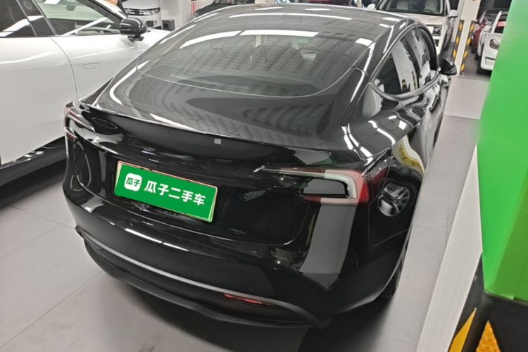 Tesla Model 3 2023 imagem de carro #7