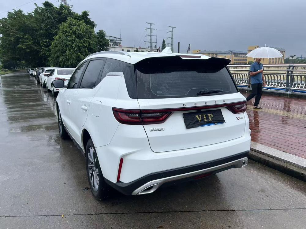 GEELY Vision X6 2022 car image #4