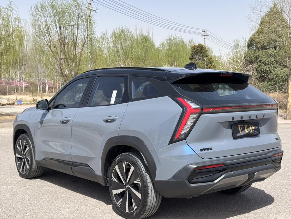 GEELY Boyue L 2022 صورة سيارة #4