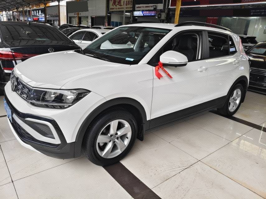 Volkswagen T-Cross 2021 car image 