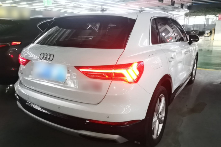 Audi Q3 2022 #5 Audi Q3 2022 car image #5